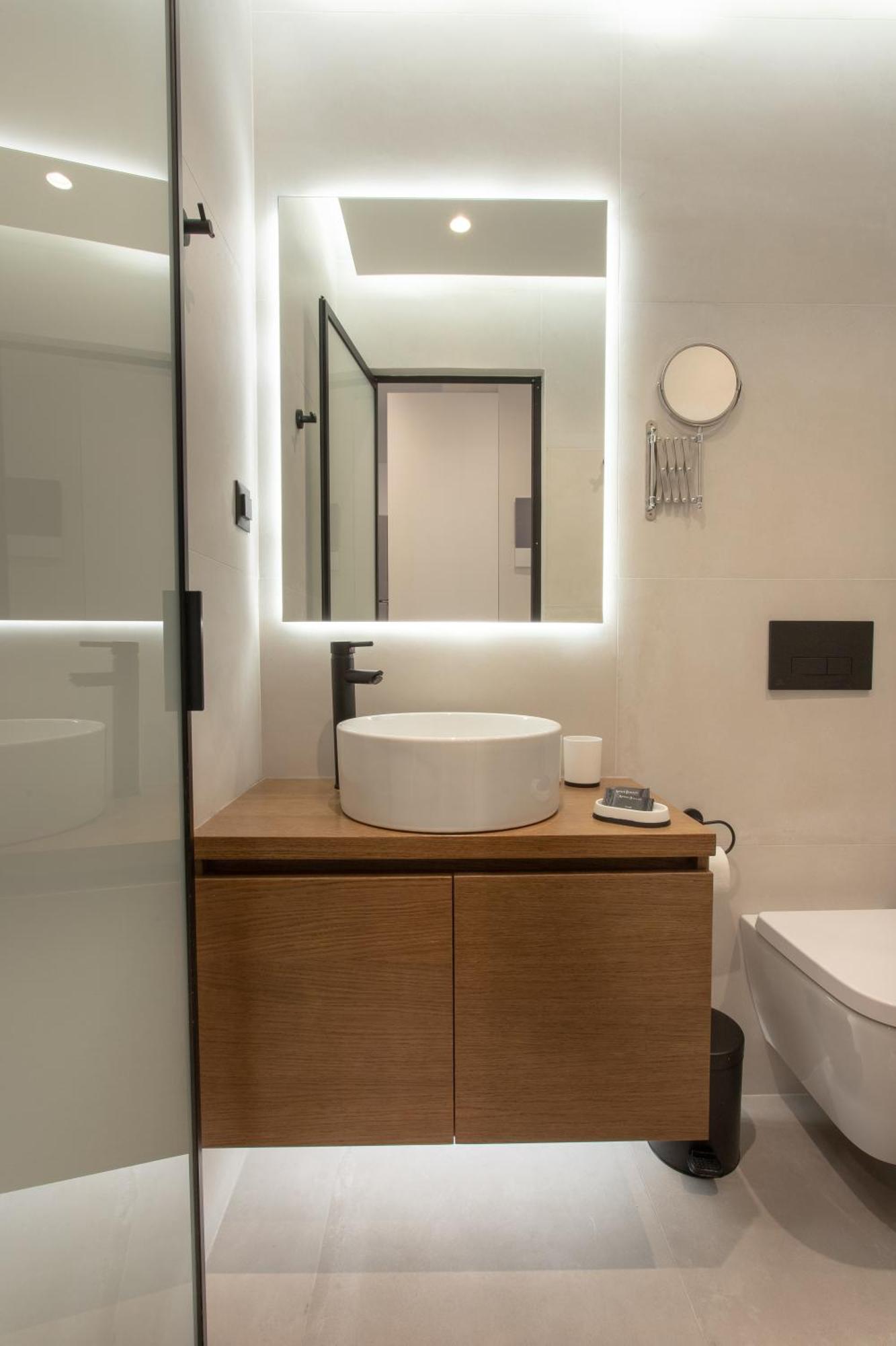 Sunflower Smartliving Suites Ираклио Екстериор снимка